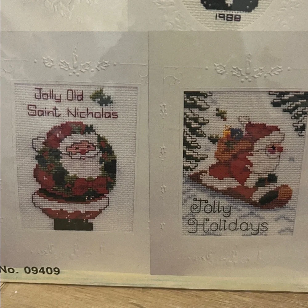 Two Titan Needlecraft Sets Makes 10 Cross Stitch Christmas Holiday Cards NWT